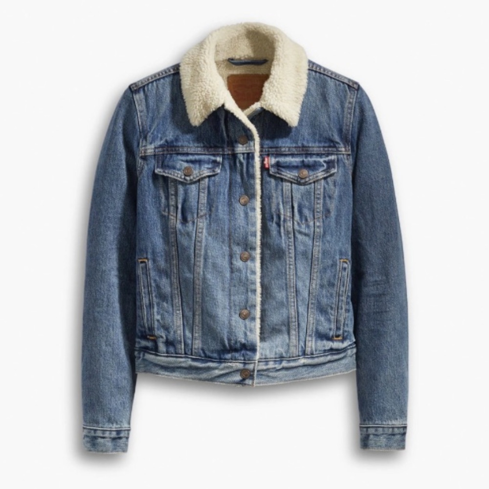 LEVI'S WOMEN'S FEELING THE EVERYTHING SHERPA
TRUCKER JACKET Color denim Large
